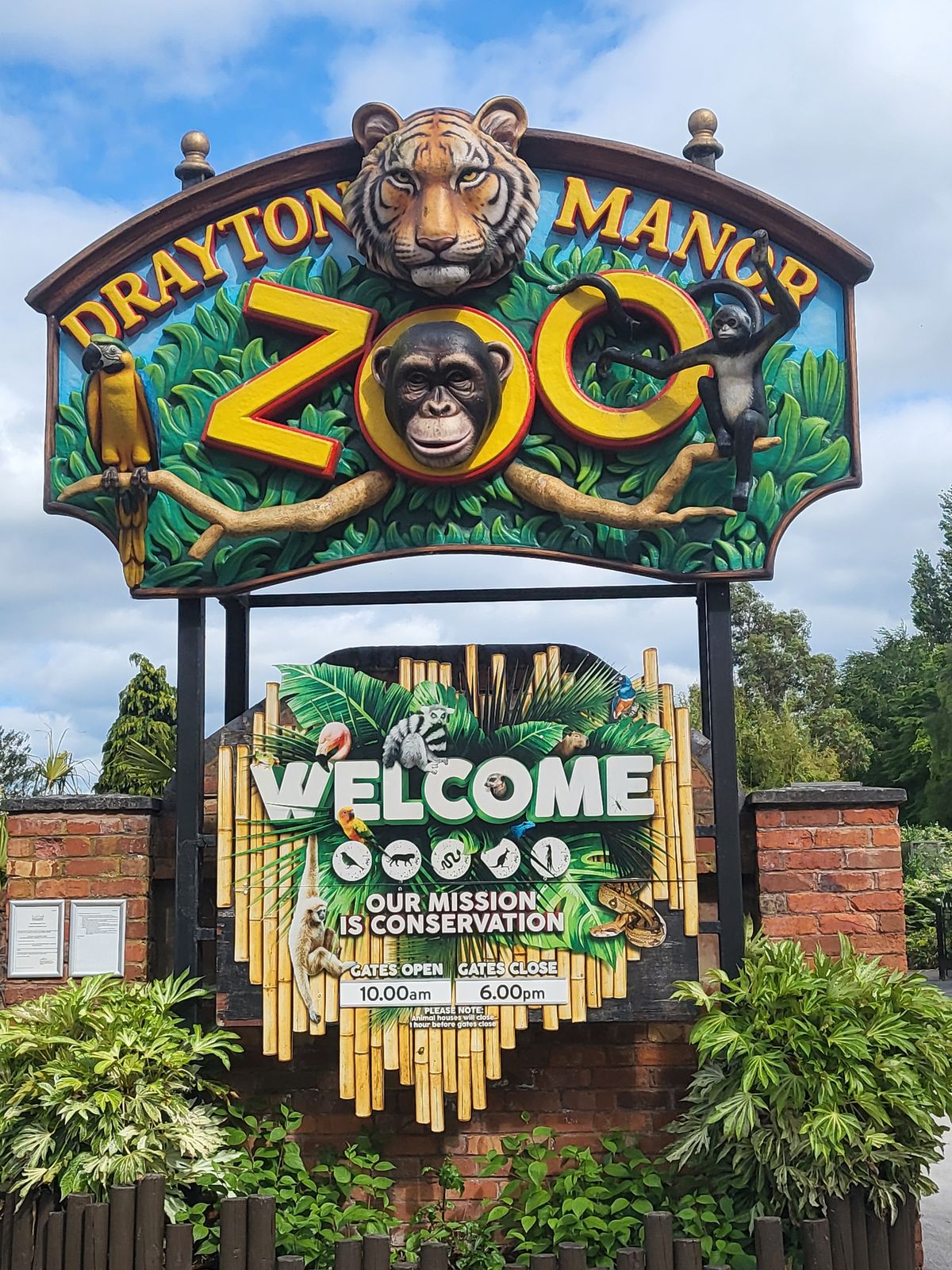 Emirates Park Zoo
