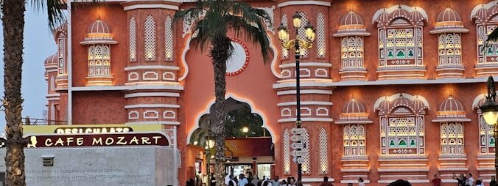 Dubai Group Departures with Indian Meals